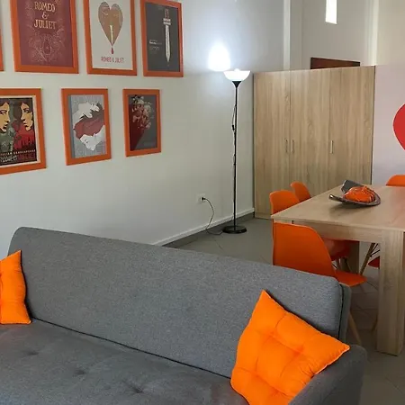 Apartment Romeο House