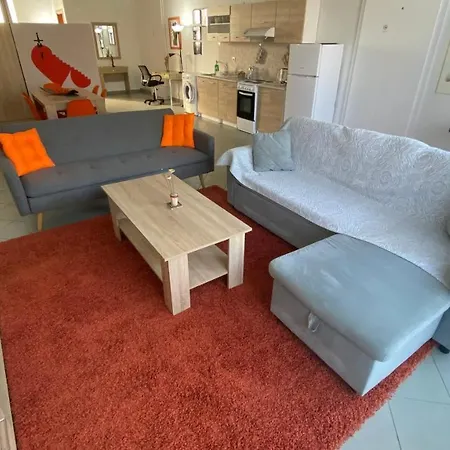 Romeο House Apartamento Patras