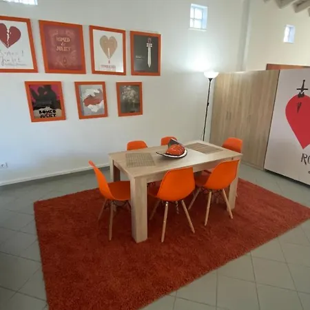 Apartamento Romeο House *