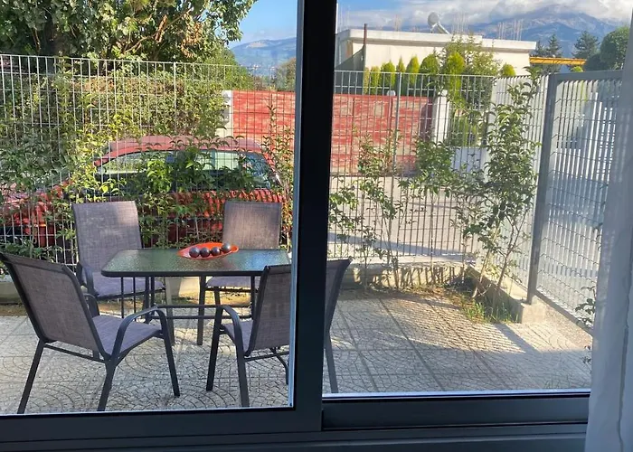 Romeο House * Patras