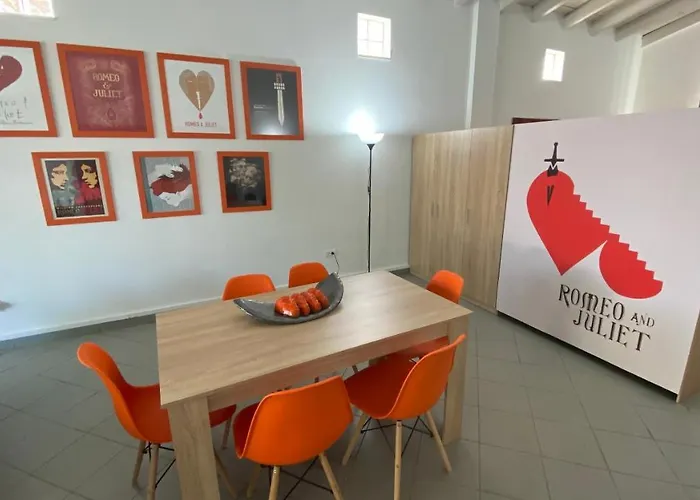 Romeο House Apartmán