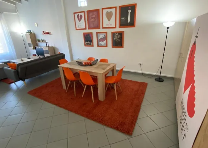 Romeο House